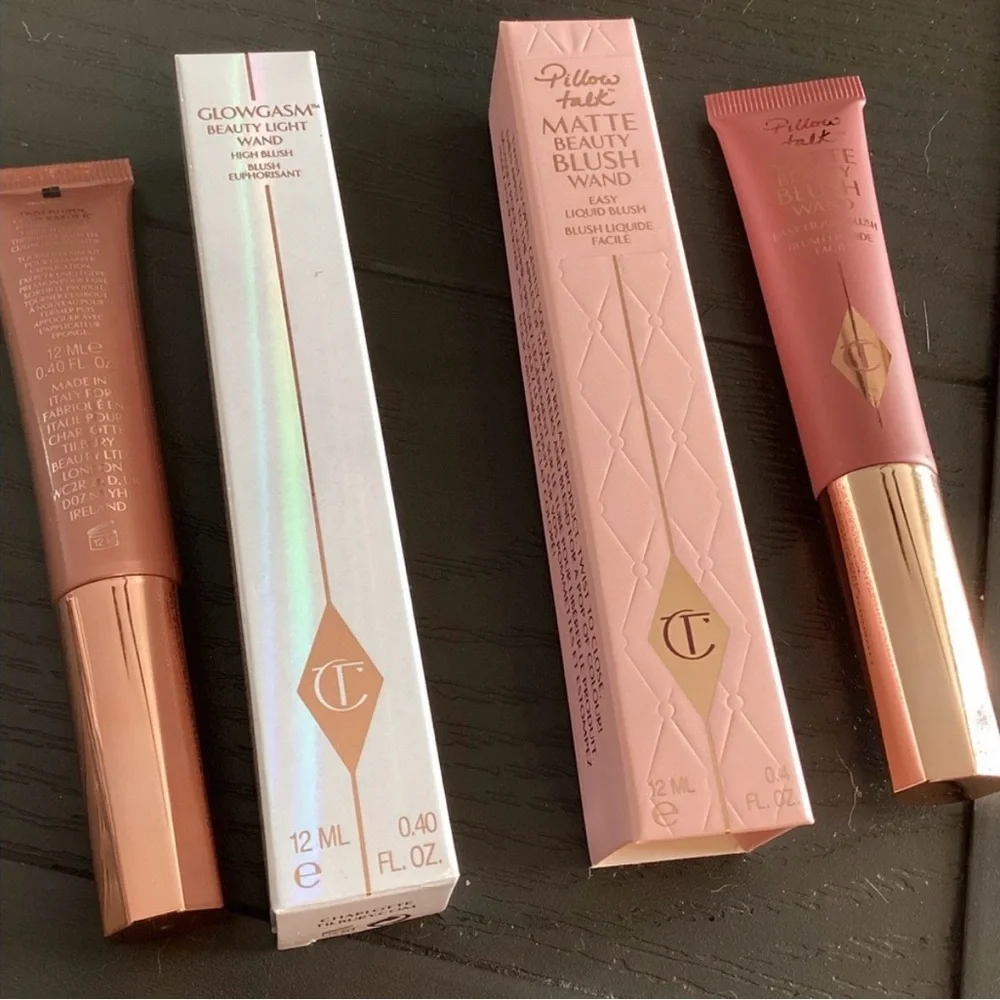 Charlotte Tilbury Glowgasm Beauty Light Wand - Radiant Rose